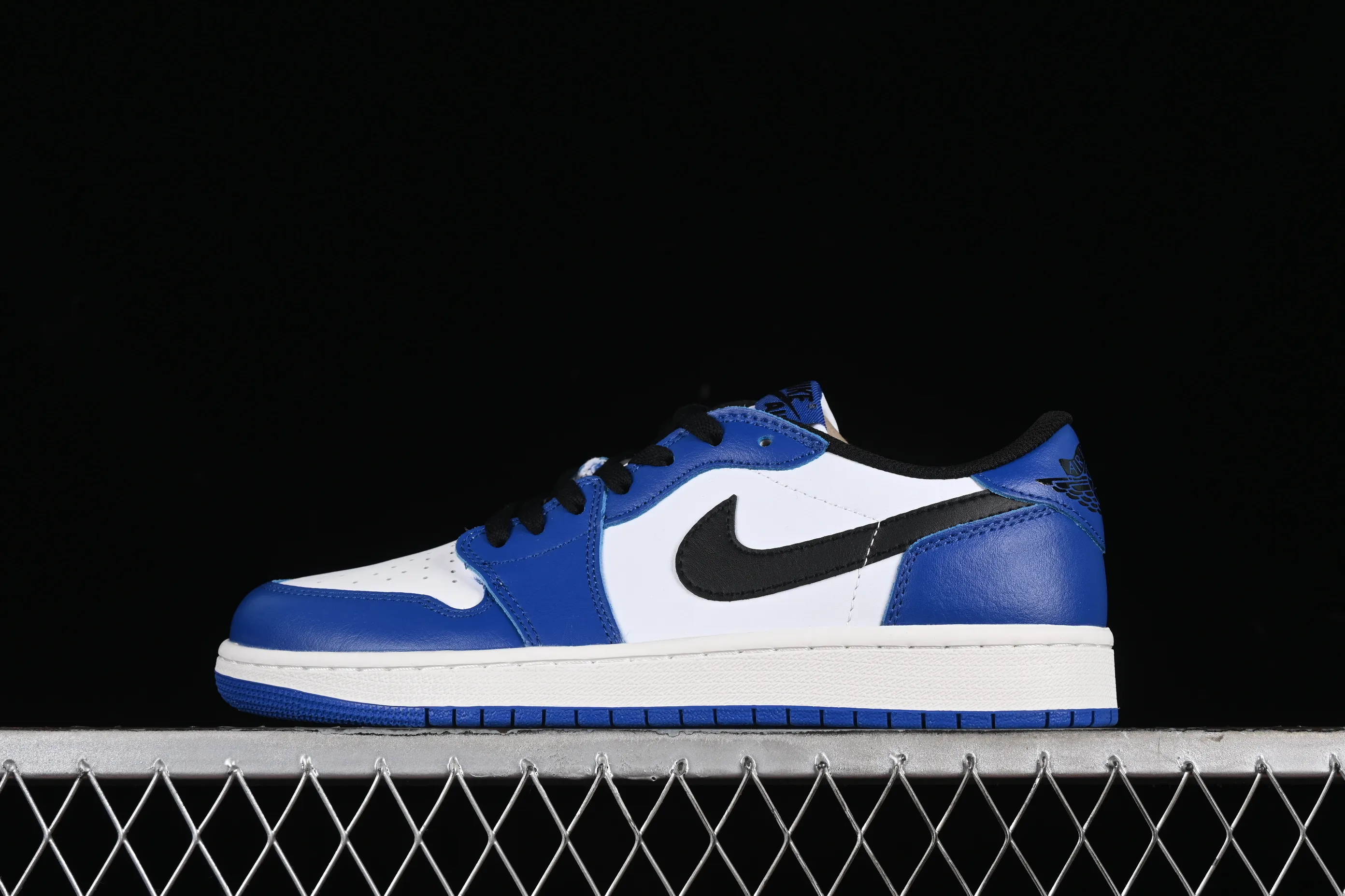 All categories Air Jordan Jordan series basketball shoes Air Jordan 1 Low Z version Air Jordan 1 Low AJ1 Joe 1 midnight blue low-top cultural casual sneakers CZ0790-140